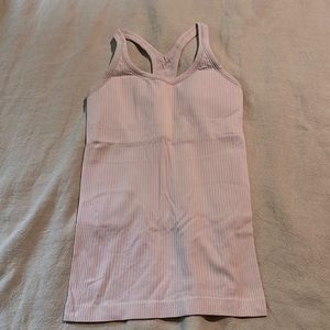 Lululemon ebb to street full length.